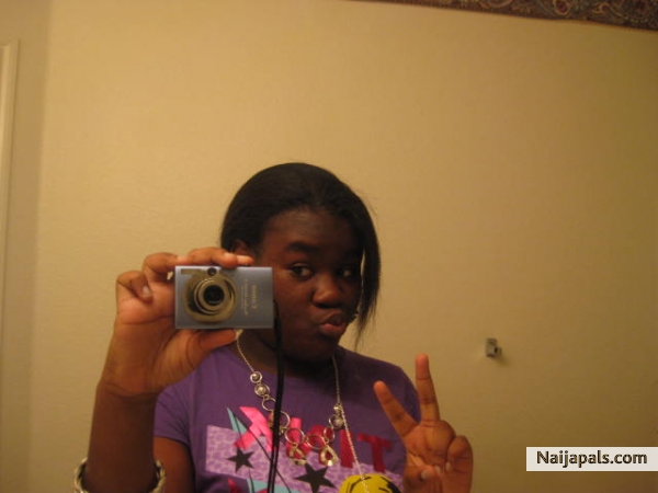 thuqqin f00liie - click for next photo