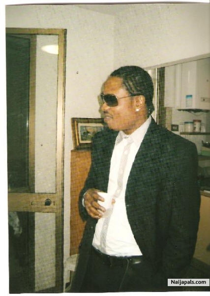  - click for next photo