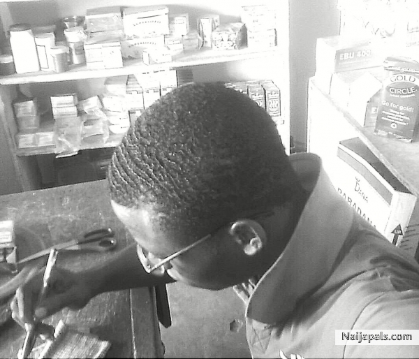  - click for next photo