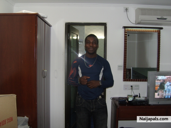  - click for next photo