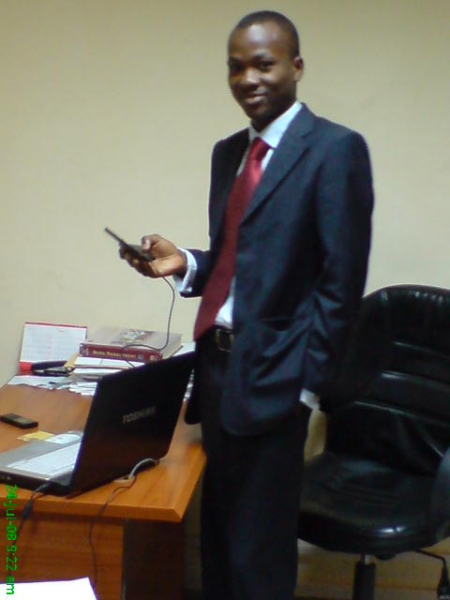  - click for next photo