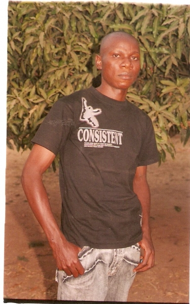  - click for next photo