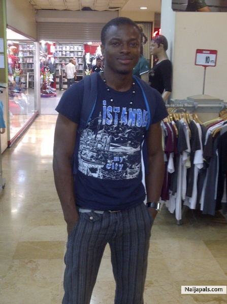  - click for next photo