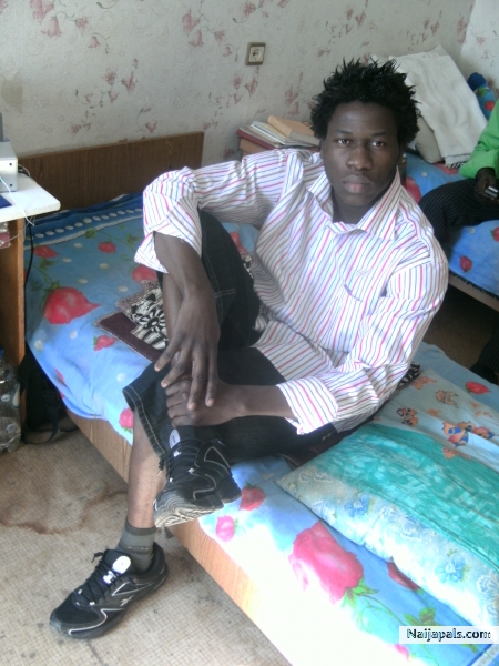  - click for next photo