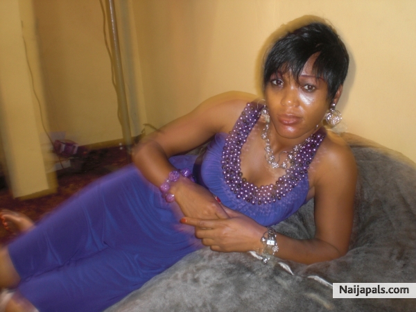 cute babe - click for next photo