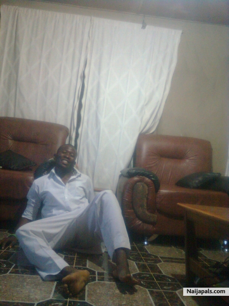 jst havn a cuuuuuuuuuul tym out. - click for next photo