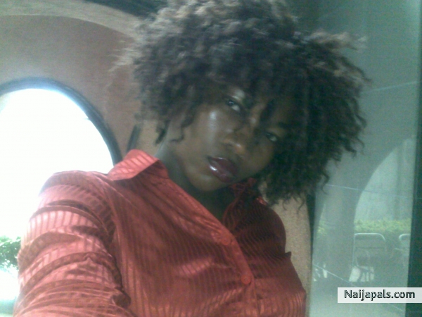 star girl 99 - click for next photo