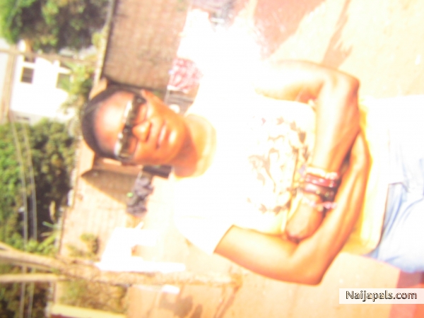  - click for next photo