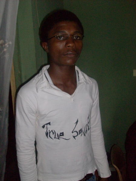  - click for next photo