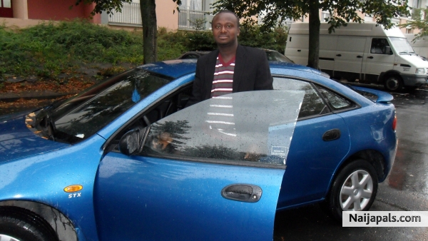  - click for next photo