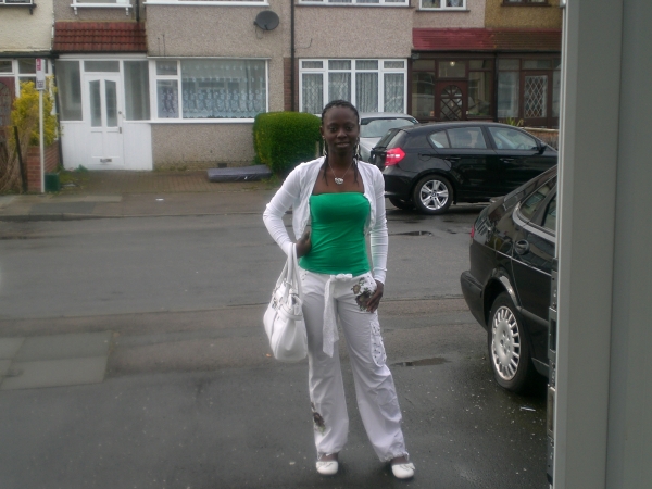 - click for next photo