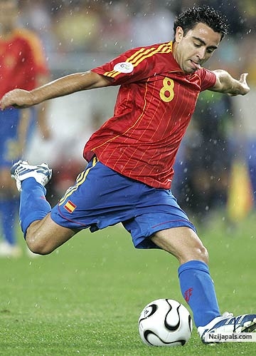 XAVI - click for next photo