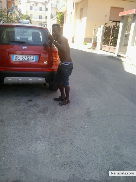  - click for next photo