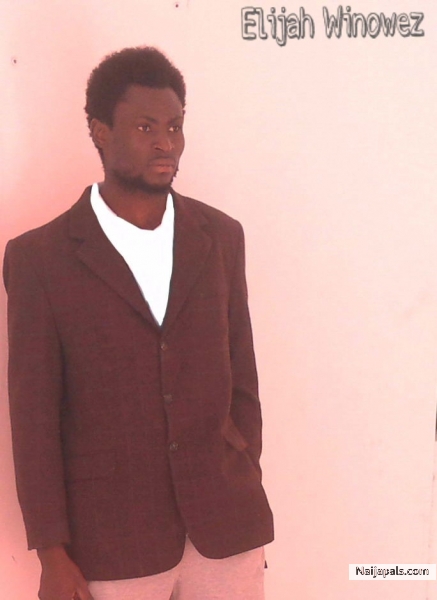 Elijah Onyenmeriogu - click for next photo