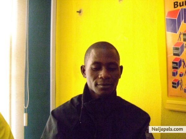  - click for next photo