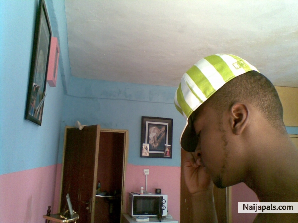 Do i luk tush?????? - click for next photo