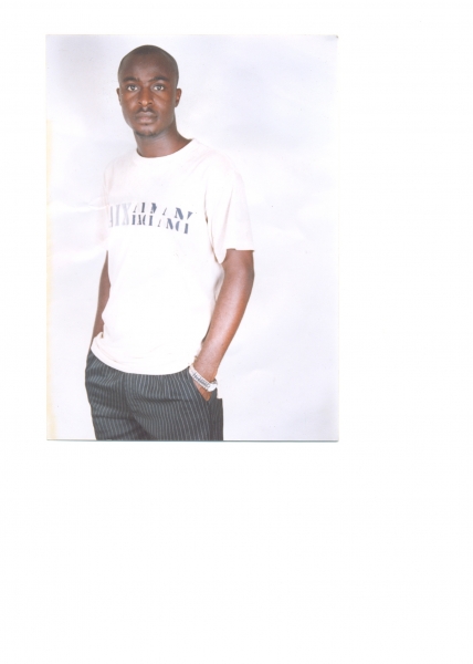 dayo - click for next photo