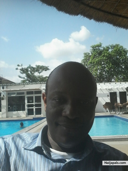 Just Me relaxing - click for next photo