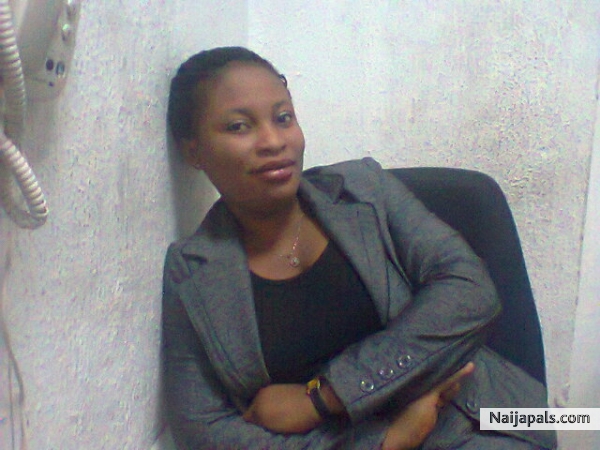 I love 2 put smile on d faces of my loved ones - click for next photo