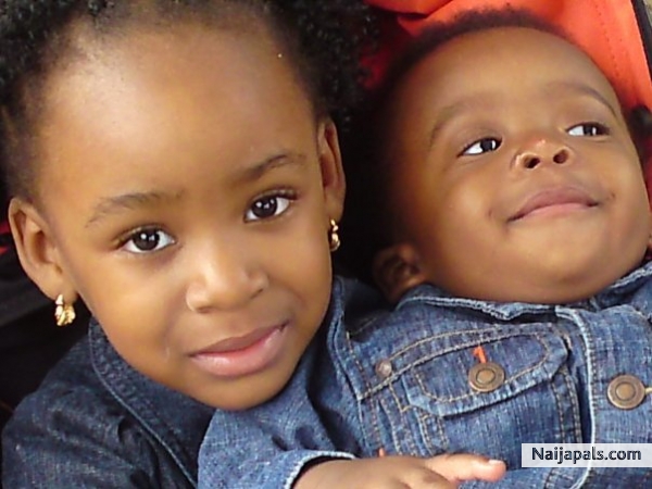my sister' s kids.............. - click for next photo