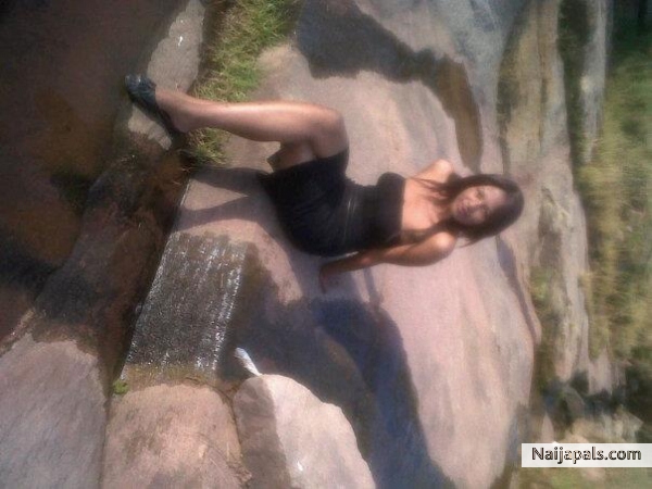  - click for next photo
