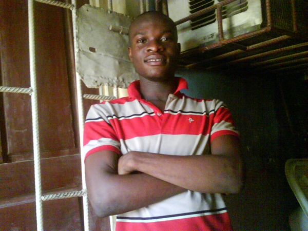  - click for next photo