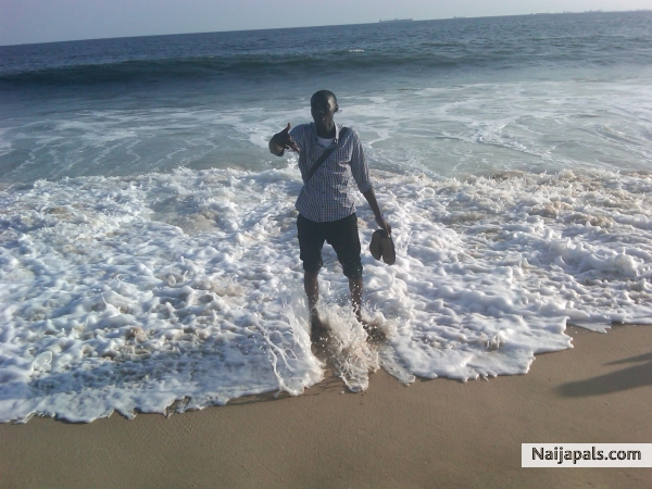  - click for next photo