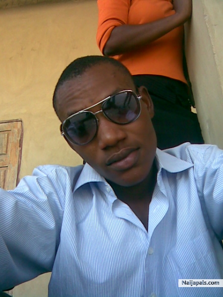 Flexing shades - click for next photo