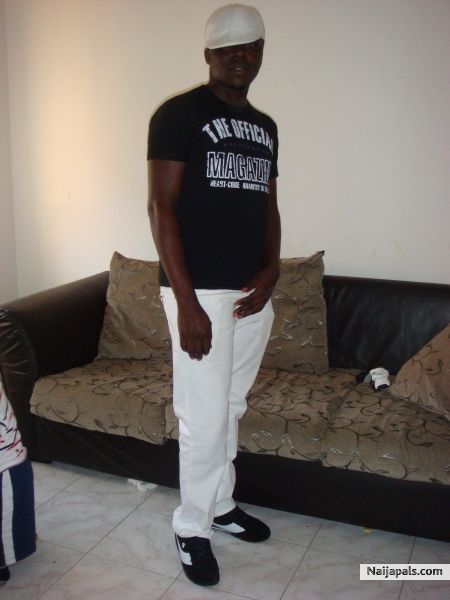  - click for next photo