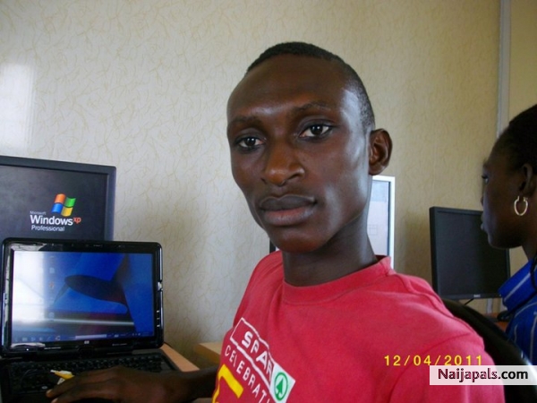 just doin my work as usual on my system - click for next photo