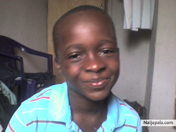 My cute lil bro. Don' t Toast Him coz he' s too young - click for next photo