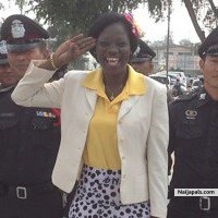 bexy ,chief of thai forces - click for next photo