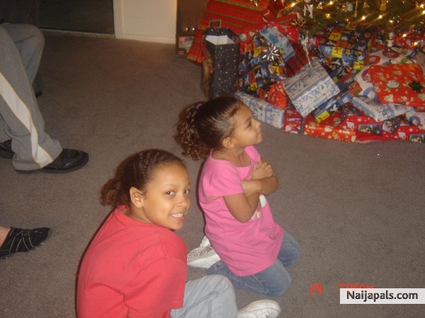 tavia and taty - click for next photo