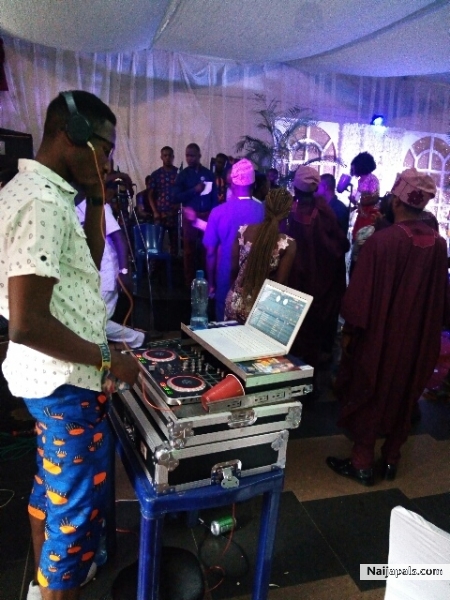ClassicDjFinesse aka djajasco - click for next photo