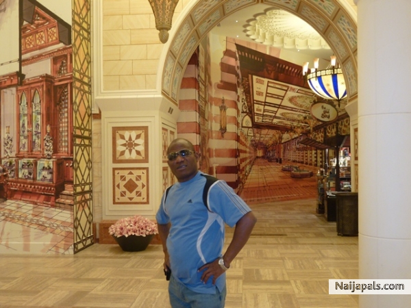  - click for next photo