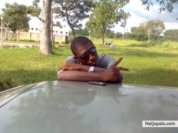 zoro baba - click for next photo