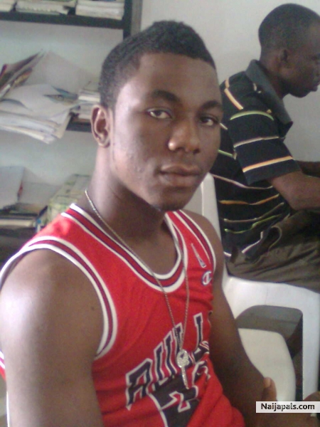  - click for next photo