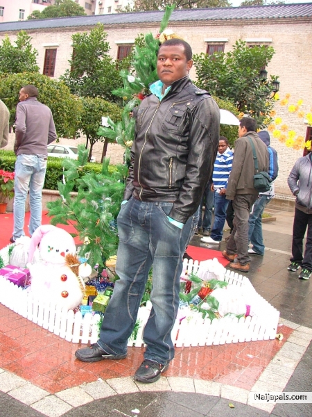  - click for next photo