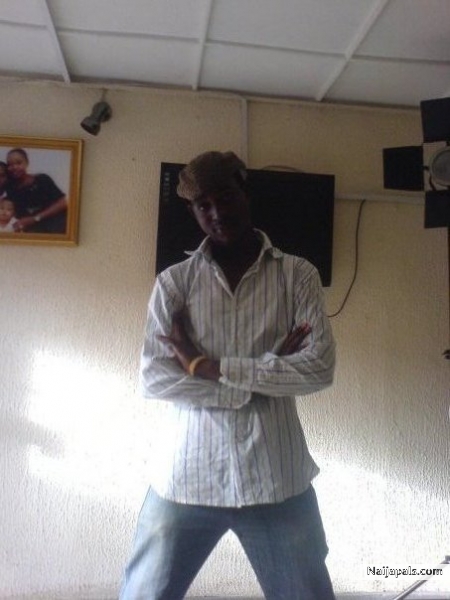 Luvly pic - click for next photo