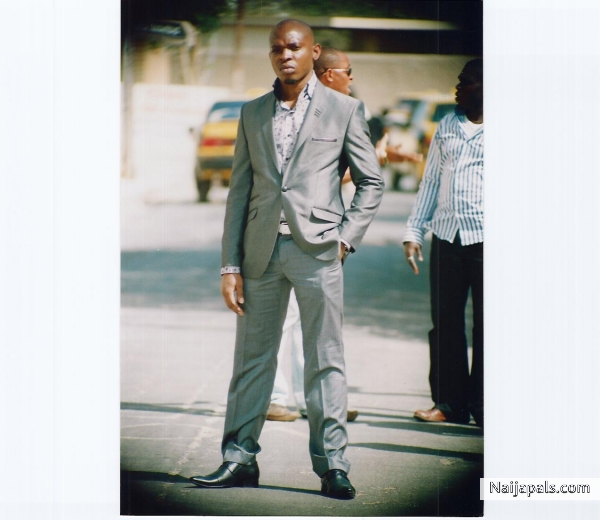 uchyman4real - click for next photo