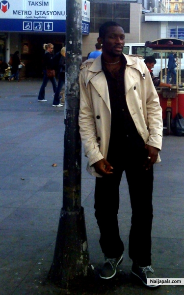  - click for next photo