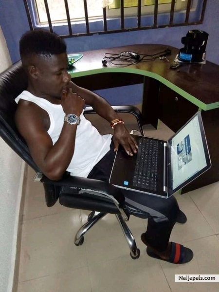 Office work - click for next photo
