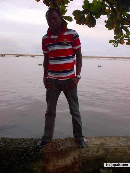 NA GOD - click for next photo