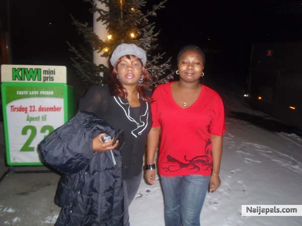 me n aunty debbie - click for next photo