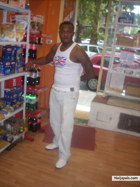  - click for next photo