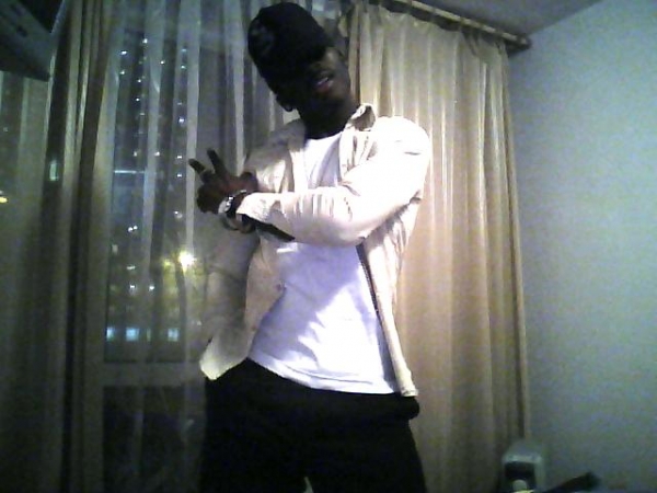 YAHOOZE - click for next photo