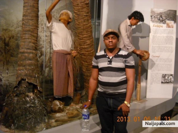  - click for next photo