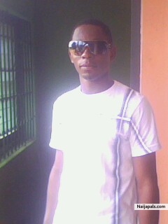 Me chilling in my crib - click for next photo