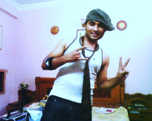  - click for next photo