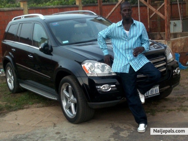  - click for next photo